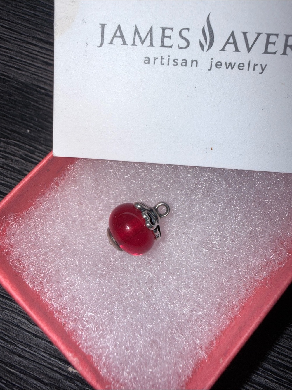 🧸 James Avery Sterling  Silver Hearts & Red Glass Charm - Picture 3 of 3